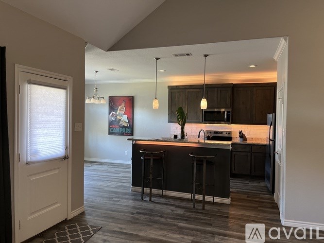 223 Port Drive 3 Beds Single Family Home for Rent - Photo Gallery 13