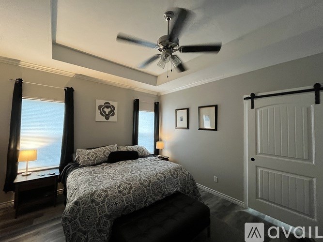 223 Port Drive 3 Beds Single Family Home for Rent - Photo Gallery 16