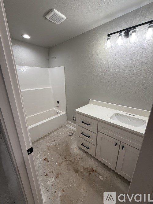 317 Woodstock Lane 3 Beds Townhouse for Rent - Photo Gallery 12