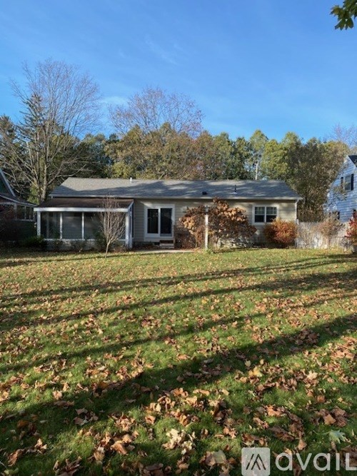 300 Caroline Street 2 Beds Single Family Home for Rent - Photo Gallery 3