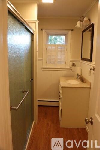 300 Caroline Street 2 Beds Single Family Home for Rent - Photo Gallery 27