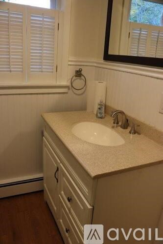 300 Caroline Street 2 Beds Single Family Home for Rent - Photo Gallery 29