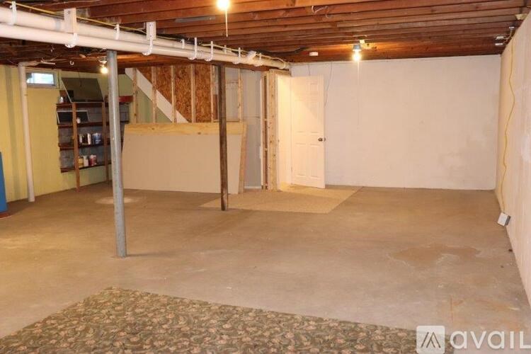 300 Caroline Street 2 Beds Single Family Home for Rent - Photo Gallery 34