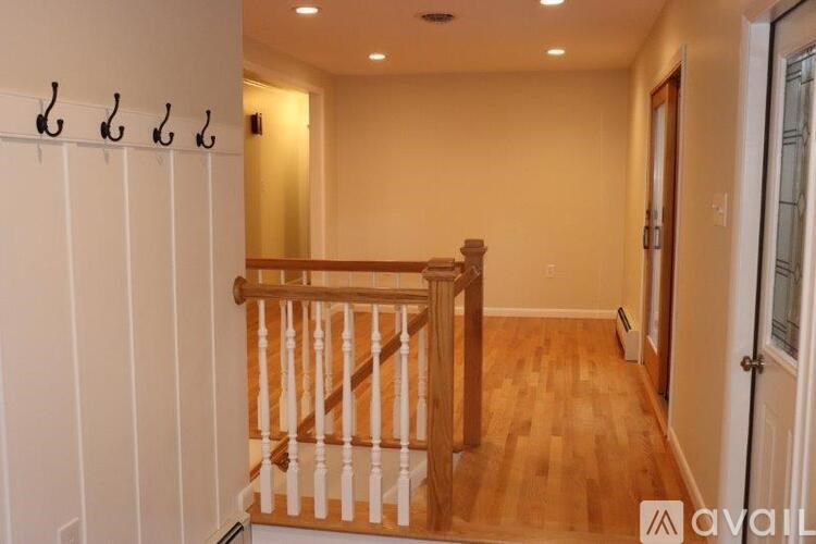 300 Caroline Street 2 Beds Single Family Home for Rent - Photo Gallery 7