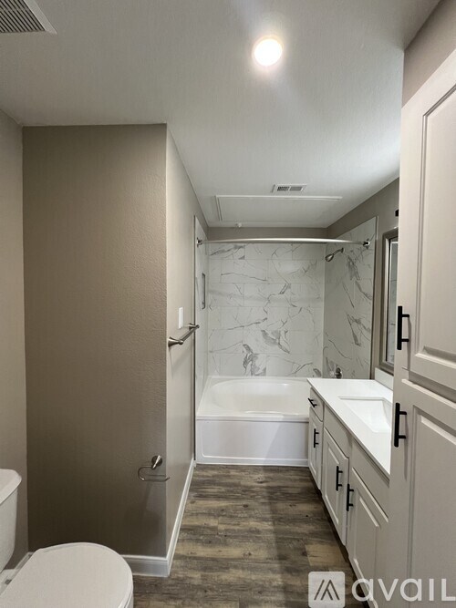 3451 River Park Drive 2 Beds Apartment for Rent - Photo Gallery 17