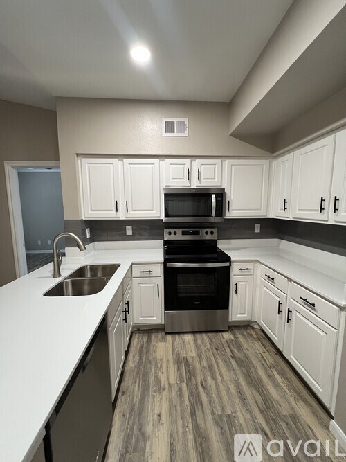 3451 River Park Drive 2 Beds Apartment for Rent - Photo Gallery 6