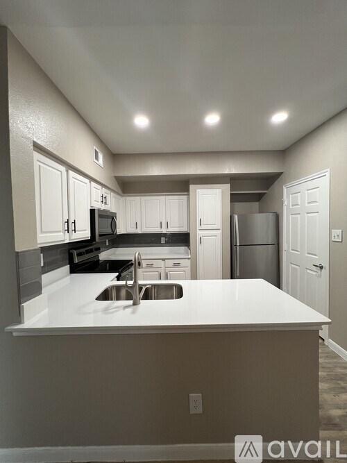 3451 River Park Drive 2 Beds Apartment for Rent - Photo Gallery 7