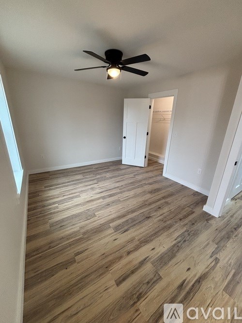 20 Pond Road 3 Beds Townhouse for Rent - Photo Gallery 11