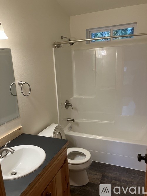 3764 Biz Point Road 2 Beds Single Family Home for Rent - Photo Gallery 14