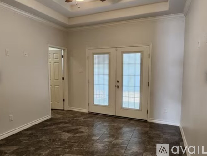 615 Okane St 3 Beds Single Family Home for Rent - Photo Gallery 5