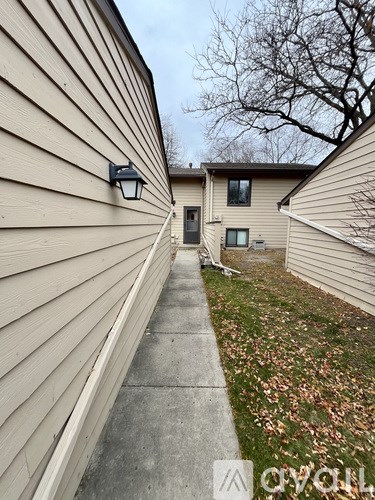 429 West Eagle Lake Drive 2 Beds Apartment for Rent