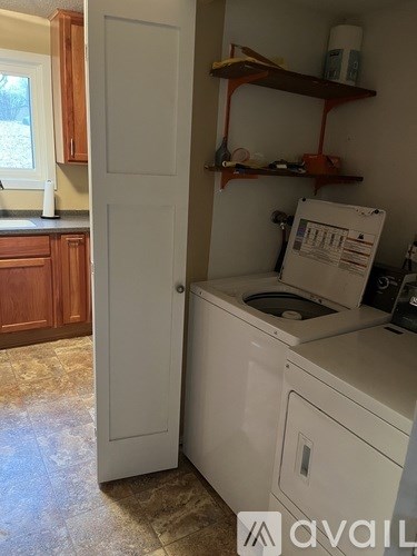 429 West Eagle Lake Drive 2 Beds Single Family Home for Rent - Photo Gallery 9