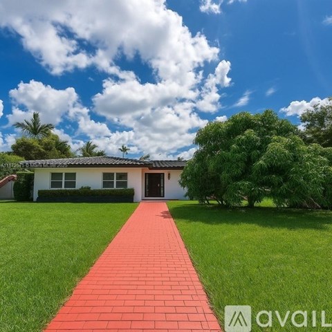 201 Calle Grande Dr 4 Beds Apartment for Rent