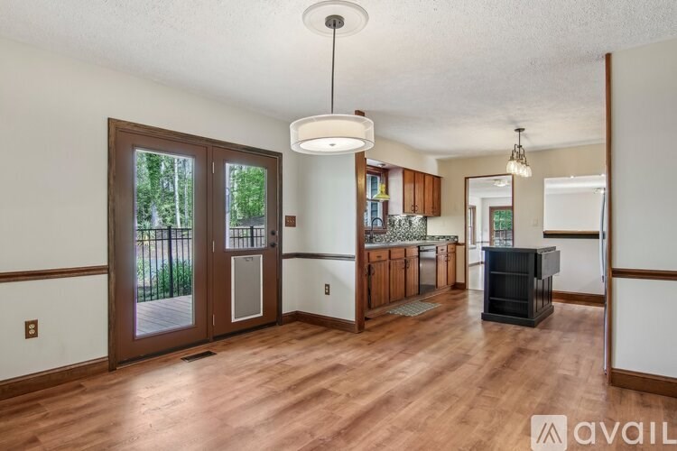 11 Timothy Ln 3 Beds Single Family Home for Rent - Photo Gallery 16