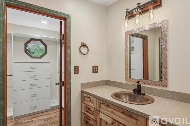 11 Timothy Ln 3 Beds Single Family Home for Rent - Photo Gallery 38