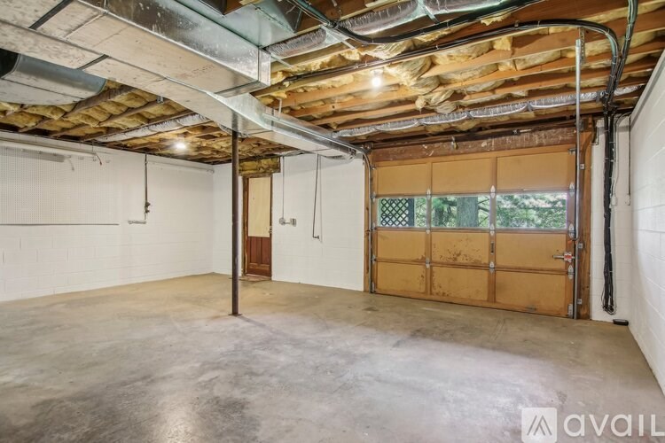 11 Timothy Ln 3 Beds Single Family Home for Rent - Photo Gallery 47