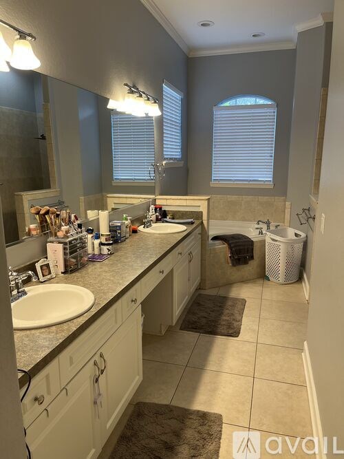 1895 Orangewood Court 5 Beds Single Family Home for Rent - Photo Gallery 12