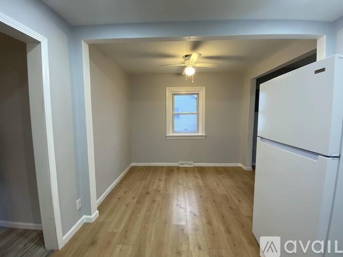 6968 Lapeer Road 2 Beds Single Family Home for Rent - Photo Gallery 2