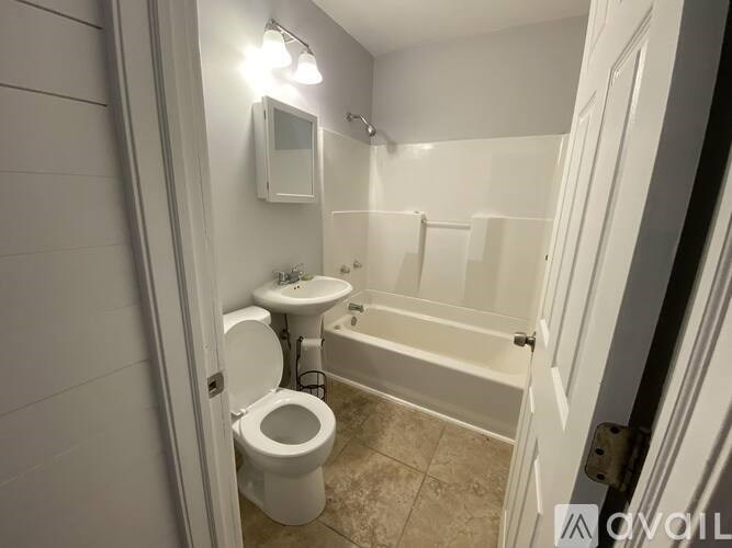 6968 Lapeer Road 2 Beds Single Family Home for Rent - Photo Gallery 9