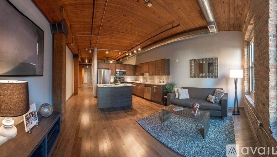 445 E Ohio St 1 Bed Apartment for Rent - Photo Gallery 7