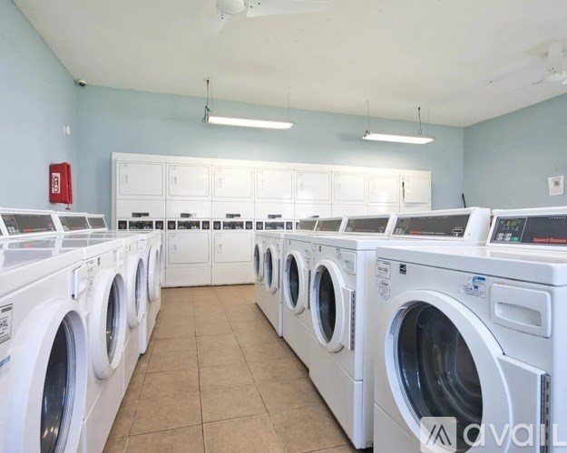 1441 Manotak Ave 2 Beds Apartment for Rent - Photo Gallery 10