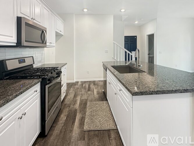 27607 Sawtooth Ln 3 Beds Single Family Home for Rent - Photo Gallery 5