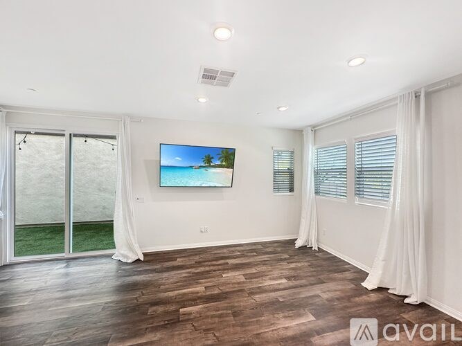 27607 Sawtooth Ln 3 Beds Single Family Home for Rent - Photo Gallery 7