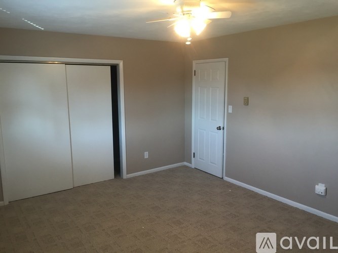 8 Daisy Lane 2 Beds Apartment for Rent - Photo Gallery 3