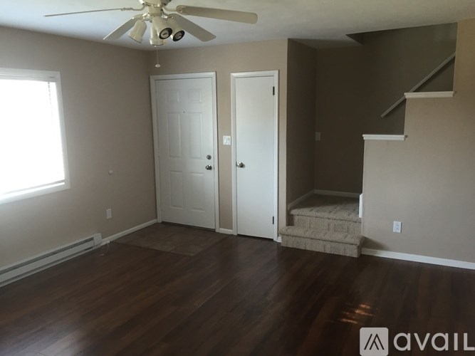 8 Daisy Lane 2 Beds Apartment for Rent - Photo Gallery 6