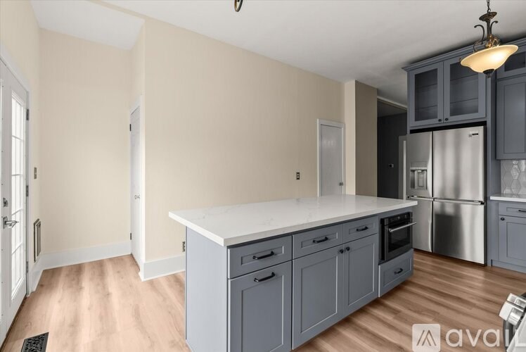 8633 Wabash Avenue South 4 Beds Single Family Home for Rent - Photo Gallery 18