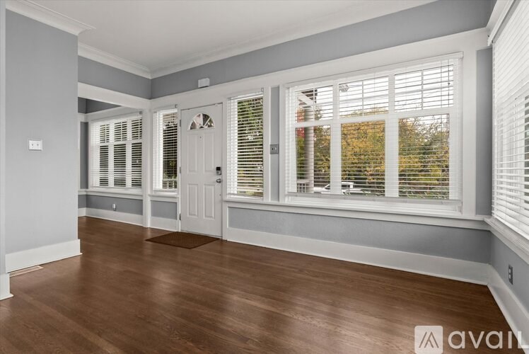 8633 Wabash Avenue South 4 Beds Single Family Home for Rent - Photo Gallery 19