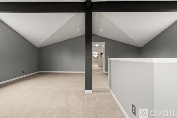 8633 Wabash Avenue South 4 Beds Single Family Home for Rent - Photo Gallery 6