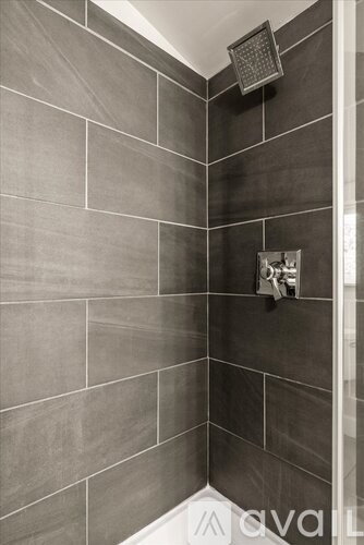 8633 Wabash Avenue South 4 Beds Single Family Home for Rent - Photo Gallery 7