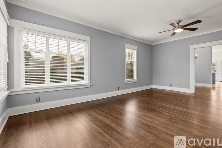 8633 Wabash Avenue South 4 Beds Single Family Home for Rent - Photo Gallery 8