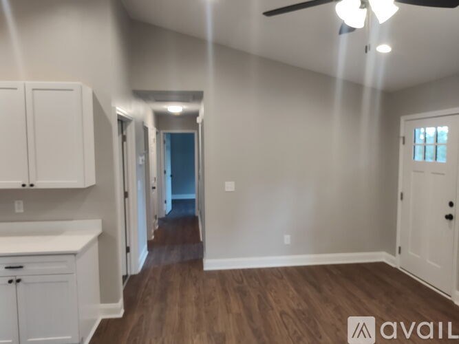 976 Beck Road 3 Beds Single Family Home for Rent - Photo Gallery 9