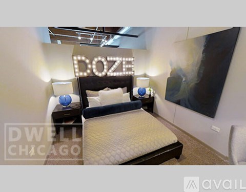 445 E Ohio St 2 Beds Apartment for Rent - Photo Gallery 8