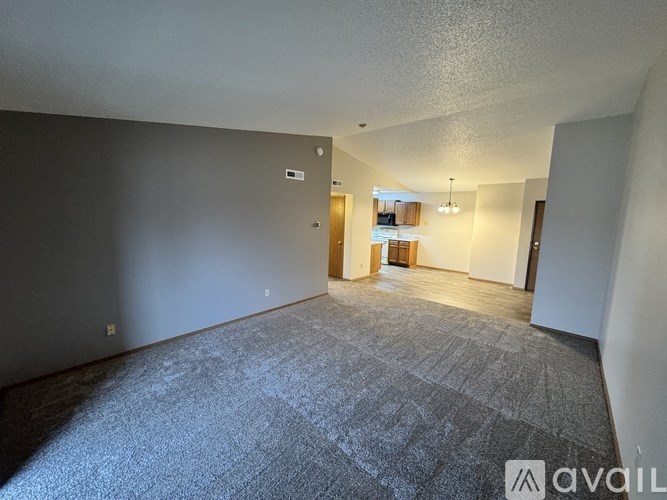 5500 W 44th St 1 Bed Apartment for Rent - Photo Gallery 1