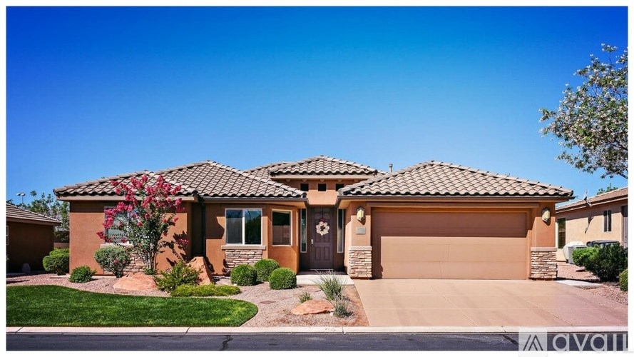 328 South 300 West 4 Beds Single Family Home for Rent - Photo Gallery 1