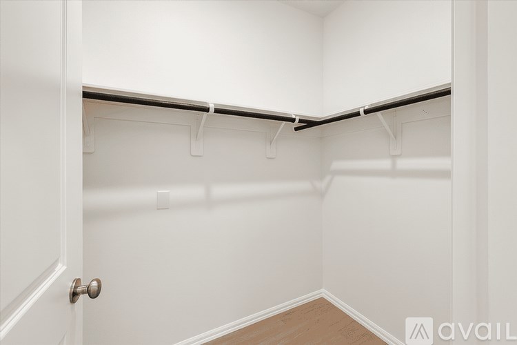 1739 Sahara Dr 4 Beds Single Family Home for Rent - Photo Gallery 11