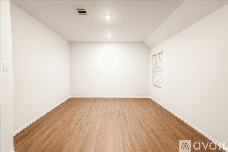 1739 Sahara Dr 4 Beds Single Family Home for Rent - Photo Gallery 12