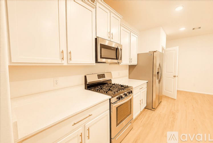 1739 Sahara Dr 4 Beds Single Family Home for Rent - Photo Gallery 6