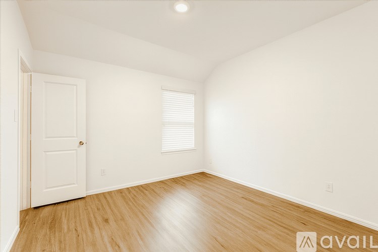 1739 Sahara Dr 4 Beds Single Family Home for Rent - Photo Gallery 8