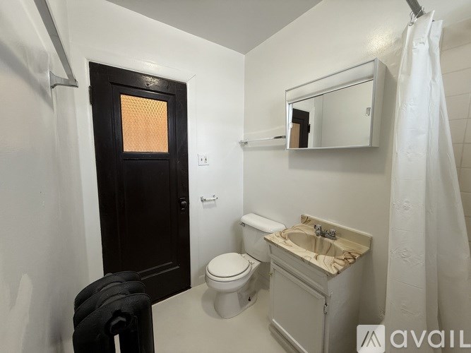4701 N St Louis Ave Studio Apartment for Rent - Photo Gallery 12