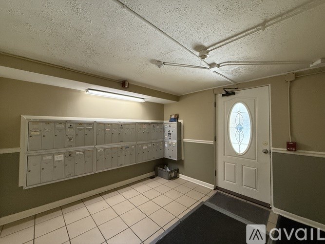 4701 N St Louis Ave Studio Apartment for Rent - Photo Gallery 16