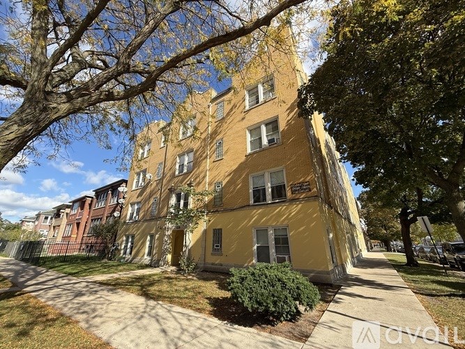 4701 N St Louis Ave Studio Apartment for Rent - Photo Gallery 20