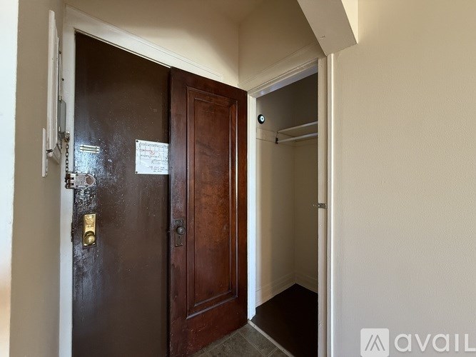 4701 N St Louis Ave Studio Apartment for Rent - Photo Gallery 7