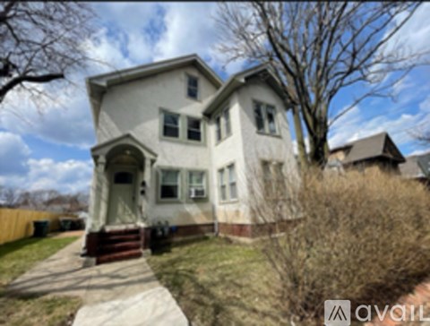 19 Cummings Street 2 Beds Apartment for Rent