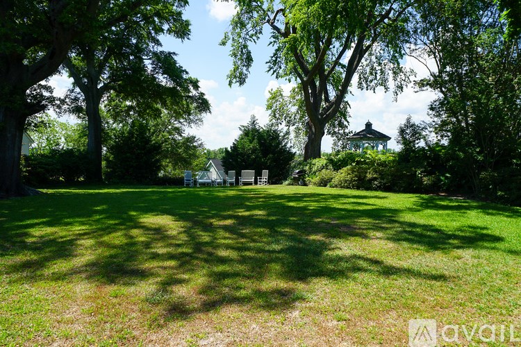 416 South Front Street 1 Bed Single Family Home for Rent - Photo Gallery 12