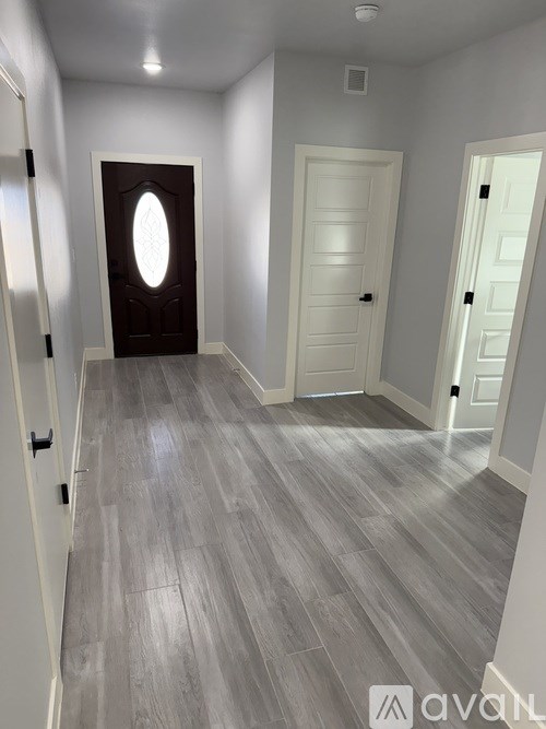 14406 Smokey Point Drive 3 Beds Single Family Home for Rent - Photo Gallery 3