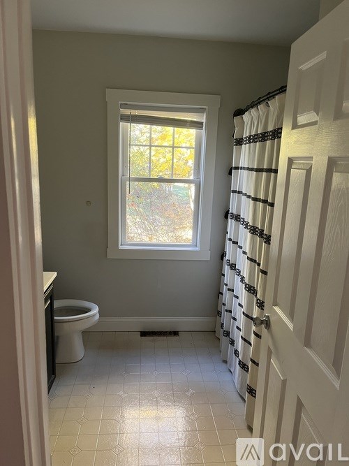 50 Northwood Dr 3 Beds Single Family Home for Rent - Photo Gallery 19